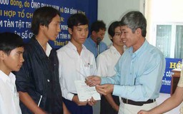 Nhịp cầu nối những tấm lòng