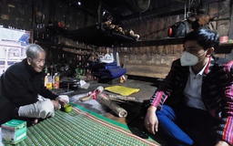 Nhớ 'đại thụ', thắp nén nhang lòng