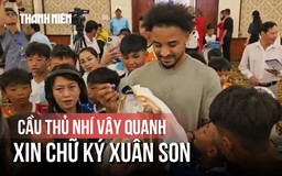 Xuân Son ‘mỏi tay’ ký tặng cầu thủ nhí dự cúp Truyền hình BRT