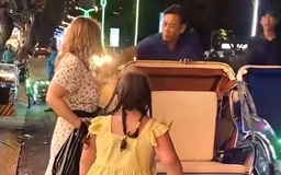 Thông tin mới vụ tài xế xích lô giật tiền du khách ở Nha Trang