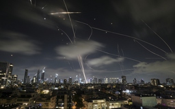 Hệ thống Vòm sắt của Israel chỉ chặn được 65% tên lửa Iran?