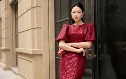 Váy kim sa tôn dáng cho nàng tự tin dự tiệc