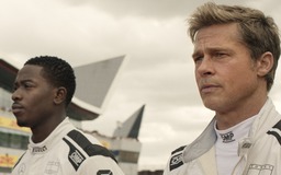Căng thẳng trên đường đua cùng Brad Pitt trong bom tấn 'F1'