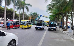 Gần 500 xe điện 4 bánh chở du khách ở Sầm Sơn sắp phải dừng hoạt động