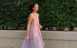 Khẳng định phong cách riêng với váy mullet