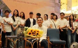NSƯT Hữu Châu: "30 năm nay có điều tôi chưa nói với anh Thành Lộc..."