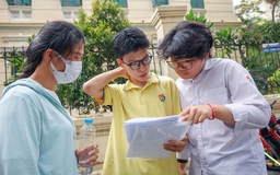 Tuyển sinh ĐH 2025: Nguy cơ bất công từ đề thi tiếng Anh khó