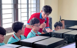 Học sinh lớp 11 mở lớp học về ứng dụng trí tuệ nhân tạo