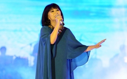 'Thì thầm biển hát' cùng Cẩm Vân, Mỹ Hạnh