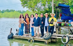 9X mở đường cho bà con làm du lịch