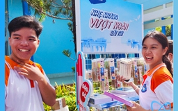 Tiếp sức mùa thi 2025: Bộ đôi giúp thí sinh ‘nhẹ nhàng vượt ngàn bài thi’