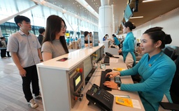 Cán bộ, công chức TP.HCM dừng đi công tác nước ngoài