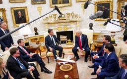 Chiến sự Ukraine ngày 1.237: Ông Trump áp lực mạnh lên Nga, Moscow nói về đàm phán