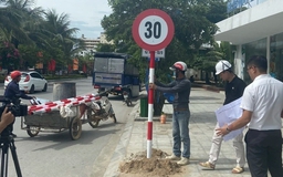 Xe điện 4 bánh ở Sầm Sơn được hoạt động đến ngày 5.9