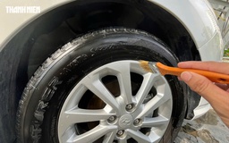 Vì sao lốp xe ô tô cần được vệ sinh thường xuyên?