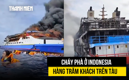 Hình ảnh cháy phà chở hàng trăm người giữa biển Indonesia