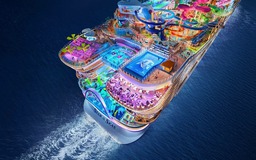 Siêu du thuyền có công viên nước trên biển lớn nhất thế giới sắp ra khơi