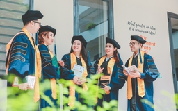 Nghiên cứu sinh toàn thời gian UEH: Không lo học phí và được trả lương