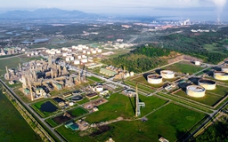 Khu kinh tế Dung Quất đặt mục tiêu hút 4 tỉ USD vốn đầu tư