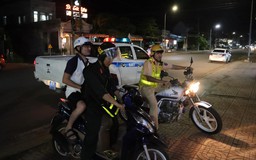 CSGT Đồng Nai hóa trang, 'mật phục' gần quán nhậu xử lý vi phạm nồng độ cồn
