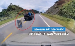 Xe bán tải 'đánh rơi' thùng phuy trên cao tốc, suýt gây tai nạn chết người