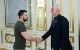 Phe Dân chủ nói Mỹ không thiếu vũ khí gửi cho Ukraine