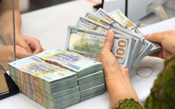 Lãi suất tiền đồng liên ngân hàng tăng gần gấp đôi