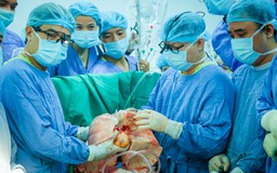 Ca ghép đồng thời tim, phổi đầu tiên thành công tại Việt Nam