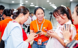 Sendo Farm và HURC: Đưa Siêu thị online lên tàu điện, mở hướng tiêu dùng mới