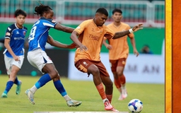 Thua đậm trận ra quân V-League, HLV HAGL 'tôi không lo rớt hạng': HLV Anh Đức ‘tôi rất vui’