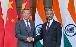 Trung Quốc hứa giải quyết nhu cầu đất hiếm cho Ấn Độ?