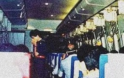 Bức ảnh ám ảnh trong vụ tai nạn máy bay 'tồi tệ nhất mọi thời đại'