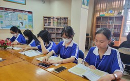 Giám đốc Sở GD-ĐT TP.HCM nêu lý do không cho học sinh sử dụng điện thoại