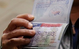 Mỹ đang rà soát hơn 55 triệu visa, có thể thu hồi đột ngột nếu sai phạm