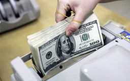 Giá USD hôm nay 23.8.2025: Giảm mạnh từ đỉnh cao