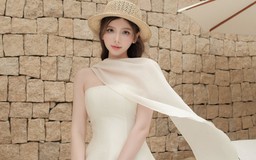 Những lý do khiến váy ngắn trở thành biểu tượng của sự tự do và nữ tính