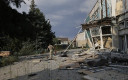 Chiến sự Ukraine ngày 1.279: Kyiv cố gắng giành lợi thế, đàm phán hòa bình vẫn 'khó'