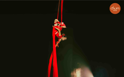 Khánh Hòa: Ra mắt chương trình nghệ thuật 'Chum show' tại nhà hát Đó