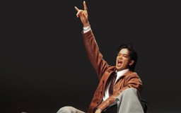 (S)TRONG Trọng Hiếu làm liveshow kỷ niệm 10 năm ca hát