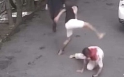 TP.HCM: Xác minh clip người đàn ông bị hành hung tại quán karaoke