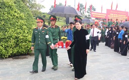 Truy điệu, an táng 30 hài cốt liệt sĩ tìm thấy ở sân bay Lộc Ninh