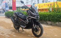 Xe tay ga Trung Quốc Zontes 368G giá 138 triệu đồng, cạnh tranh Honda ADV 350
