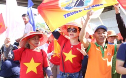 Sông Hàn bùng nổ với giải đua thuyền: 'Sự đoàn kết, tình yêu quê hương nhân lên'