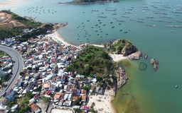 Những ngôi làng tuyệt đẹp ven biển: Làng chài cổ độc đáo bên vịnh Xuân Đài