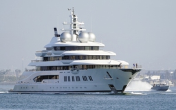 Siêu du thuyền của tỉ phú Nga sắp bị Mỹ đấu giá