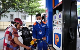 Giá xăng dầu hôm nay 7.8.2025: Xăng trong nước chiều nay thế nào?