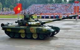 Điểm đặc biệt của xe tăng T-90S 'nắm đấm thép' của quân đội tham gia diễu binh A80