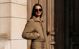 Chân váy bút chì, món đồ không thể thiếu cho mùa thu 2025