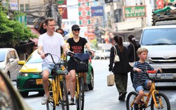 Thái Lan muốn tặng tiền cho du khách nước ngoài mua sắm