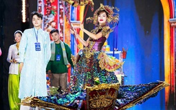 Ấn tượng với trang phục của Hoa hậu Yến Nhi tạo hiệu ứng trình diễn mạnh mẽ